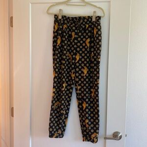 Printed women’s jogger pants